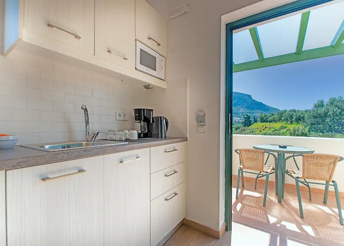 Palatia Village Apart-hotel 4*